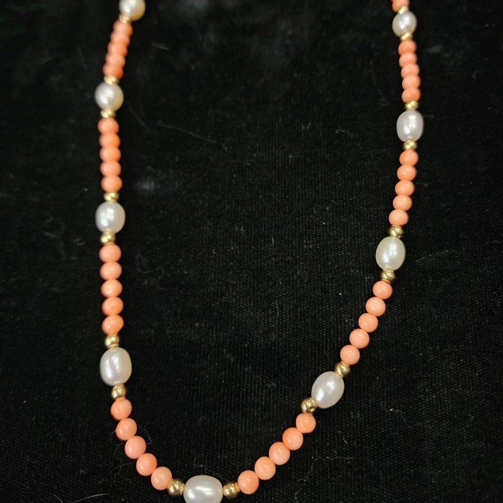 Elegant Coral and Pearl Necklace